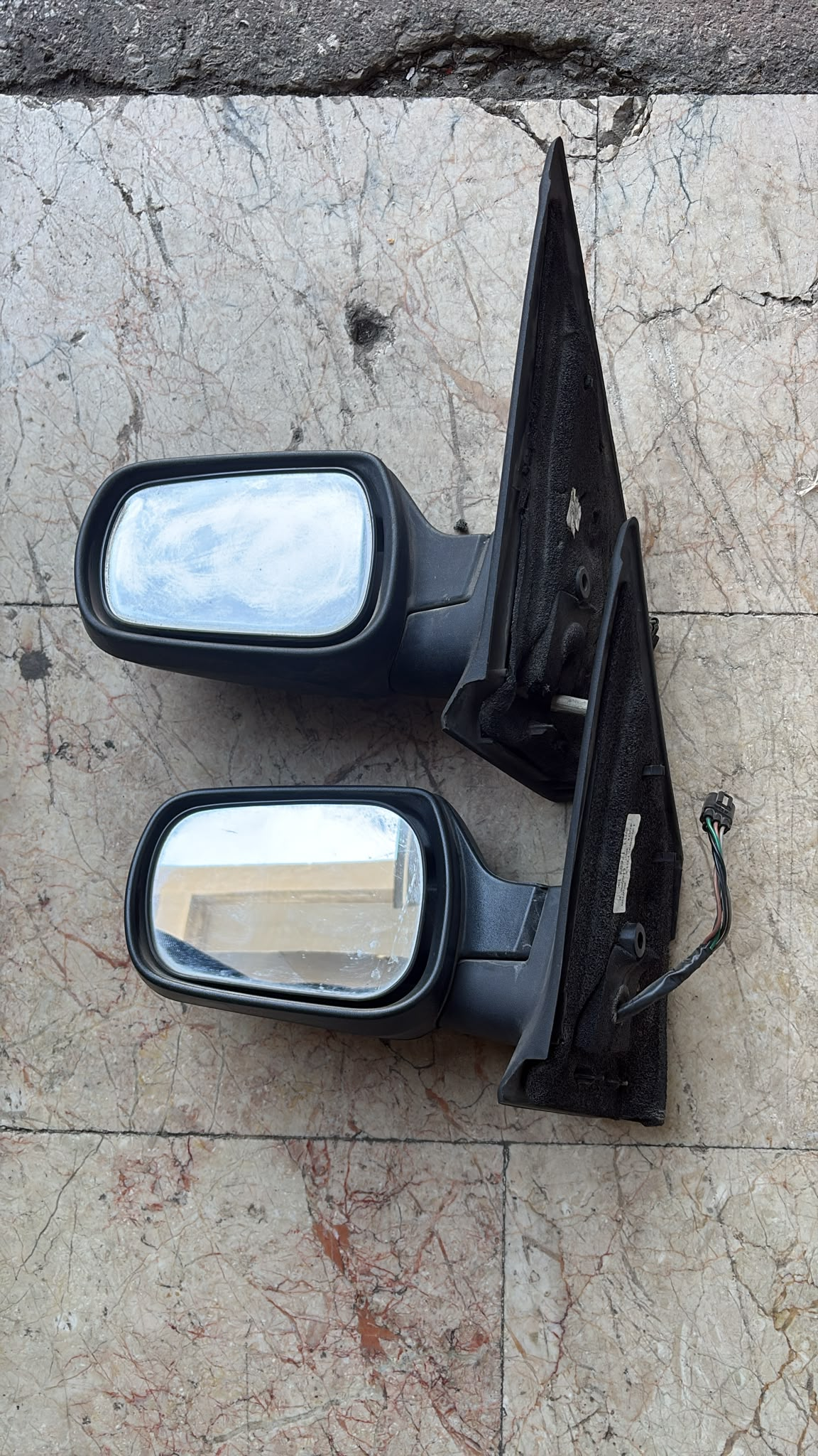 Ford Fiesta DIŞ DİKİZ AYNASI