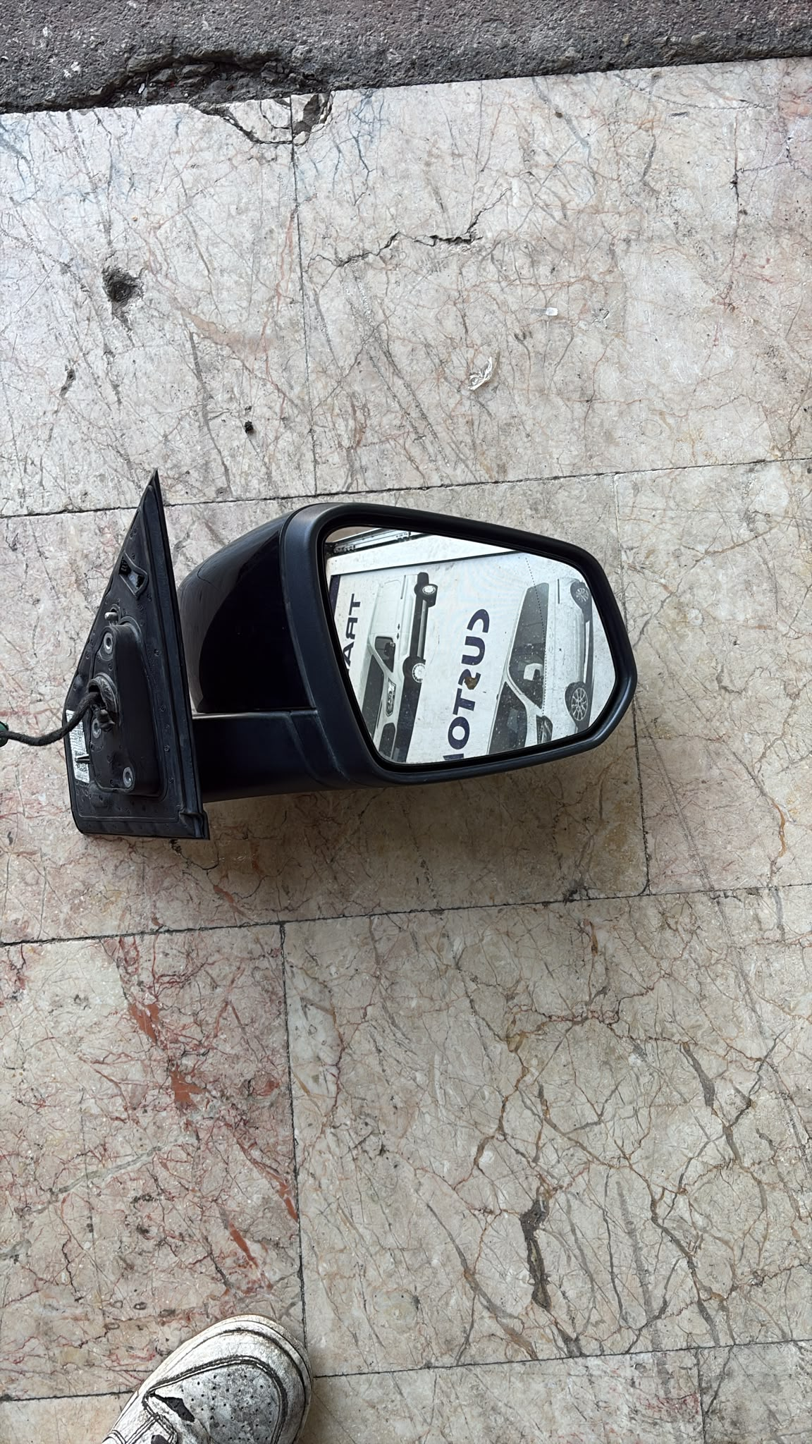 Ford Courier sağ ayna