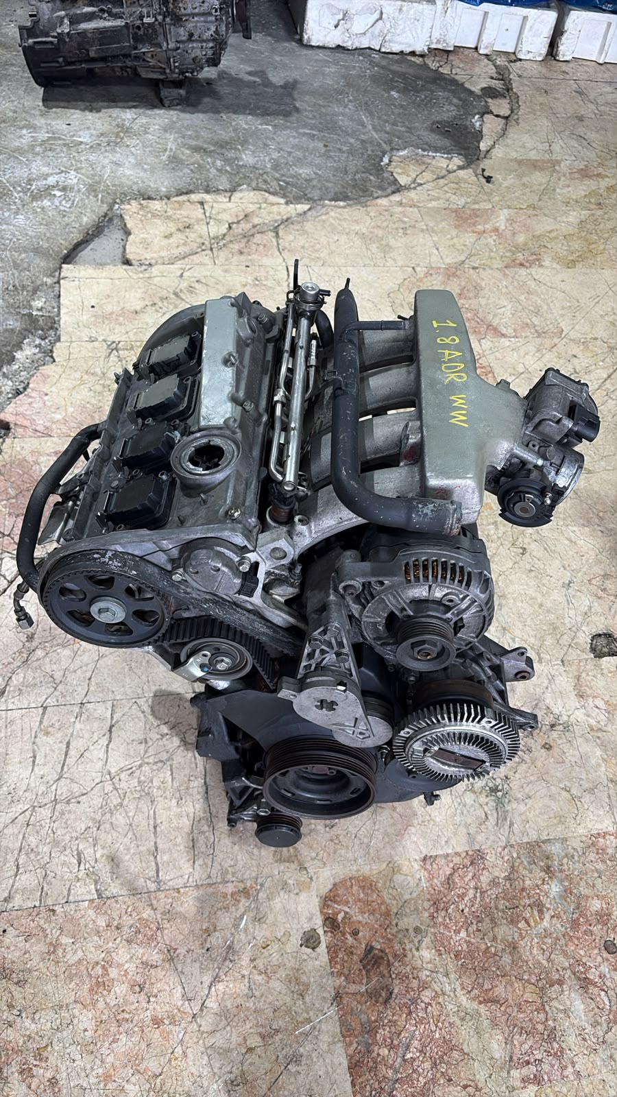 Passat 1.8 Çıkma Motor